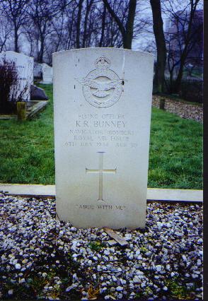 Bunney's grave/Bunney's grave 1944